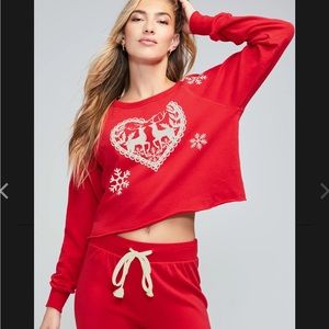 Comet loves Cupid World Tour Crop